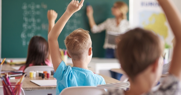 ¿Te preocupa que algún imprevisto pueda interrumpir la educación de tus hijos?